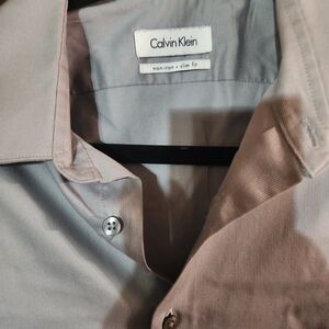 Calvin Klein Men's Gray Slim Fit Shirt